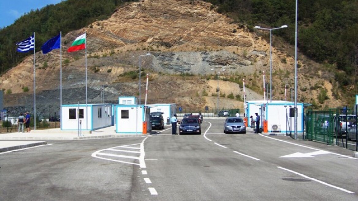 Συνεργασία Ελλάδας-Βουλγαρίας για τη διέλευση εκδρομικών λεωφορείων 