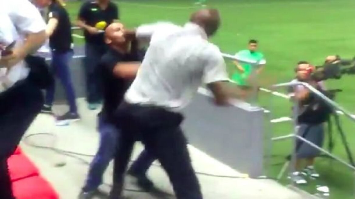 Προπονητής και... μποξέρ ο Γουαντσόπε!