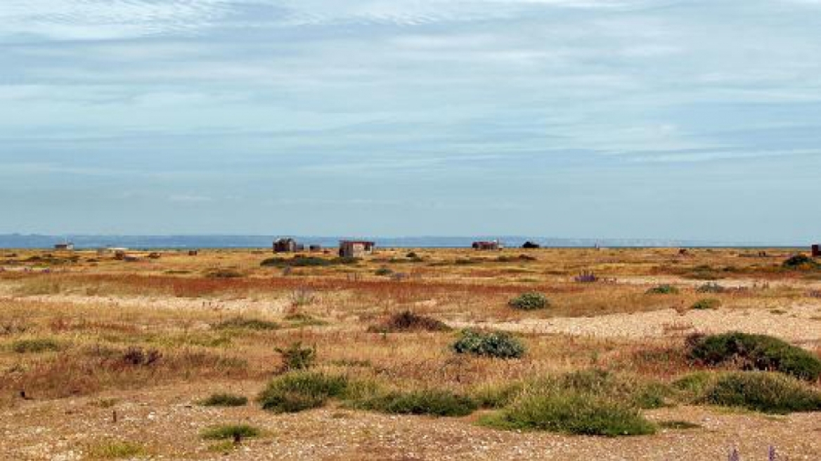 Οι Βρετανοί πωλούν την μοναδική τους έρημο για 1,5 εκατ. λίρες