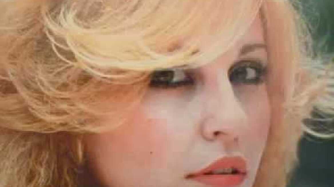 Η Μπέσσυ Αργυράκη στο Χυτήριο 