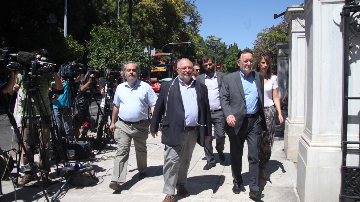 Βίντεο: Ο Λαφαζάνης μπέρδεψε τον ΣΥΡΙΖΑ με τη Λαϊκή Ενότητα