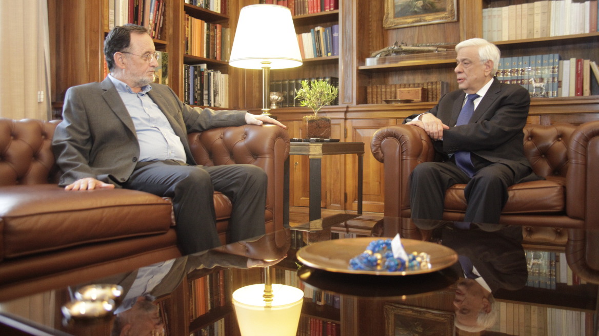 Λαφαζάνης κατά Παυλόπουλου: Δεν σεβάστηκε το Σύνταγμα