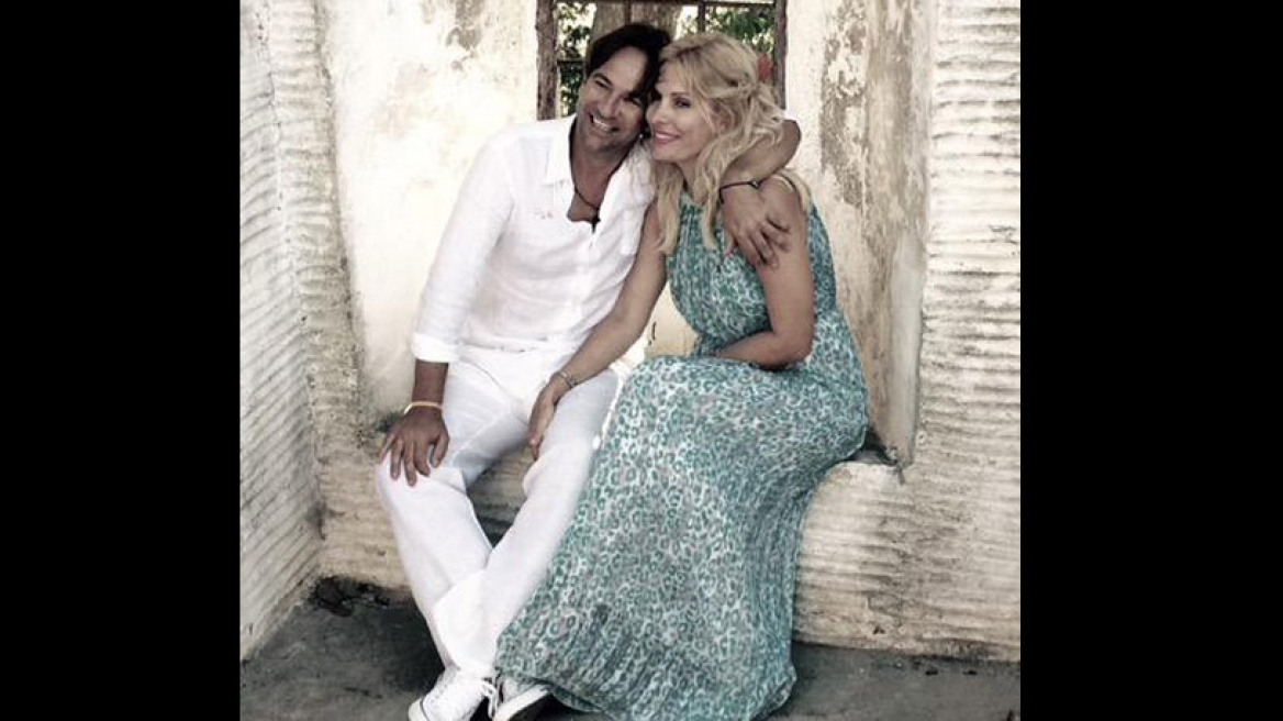 Η Μενεγάκη και ο Ματέο βάφτισαν την κορούλα τους στην Άνδρο