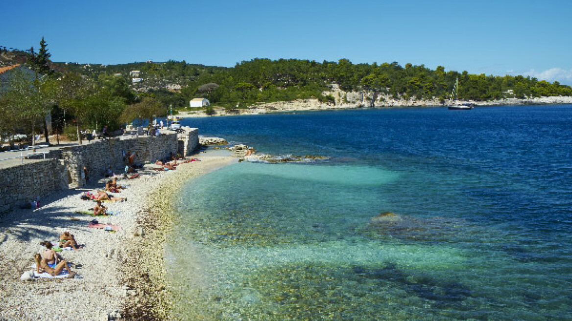 Alternative Greek isle destinations for the very selective traveler (Part II)