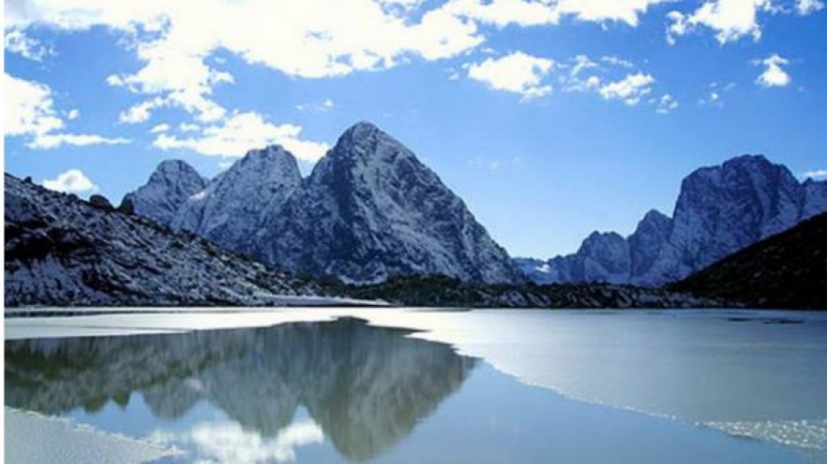 Δείτε τη λίμνη με το κρυμμένο θανατηφόρο ρώσικο μυστικό - Σκορπά το θάνατο