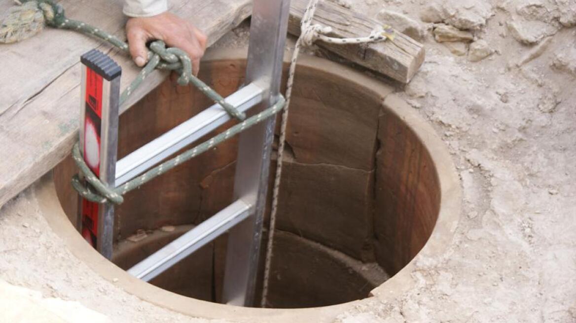 Discovered well, inscription linked to oracle of Apollo in central Athens
