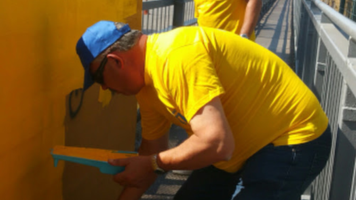 Volunteers at the Corinth Isthmus do 24.6 mln contract for free!