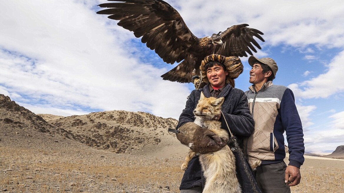 Εντυπωσιακές φωτογραφίες: Αυτοί είναι οι «αετοί - κυνηγοί» στα βουνά Αλτάι