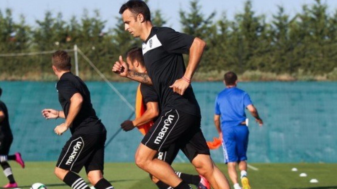 Βίντεο: Πρώτη προπόνηση για τον Μπερμπάτοφ