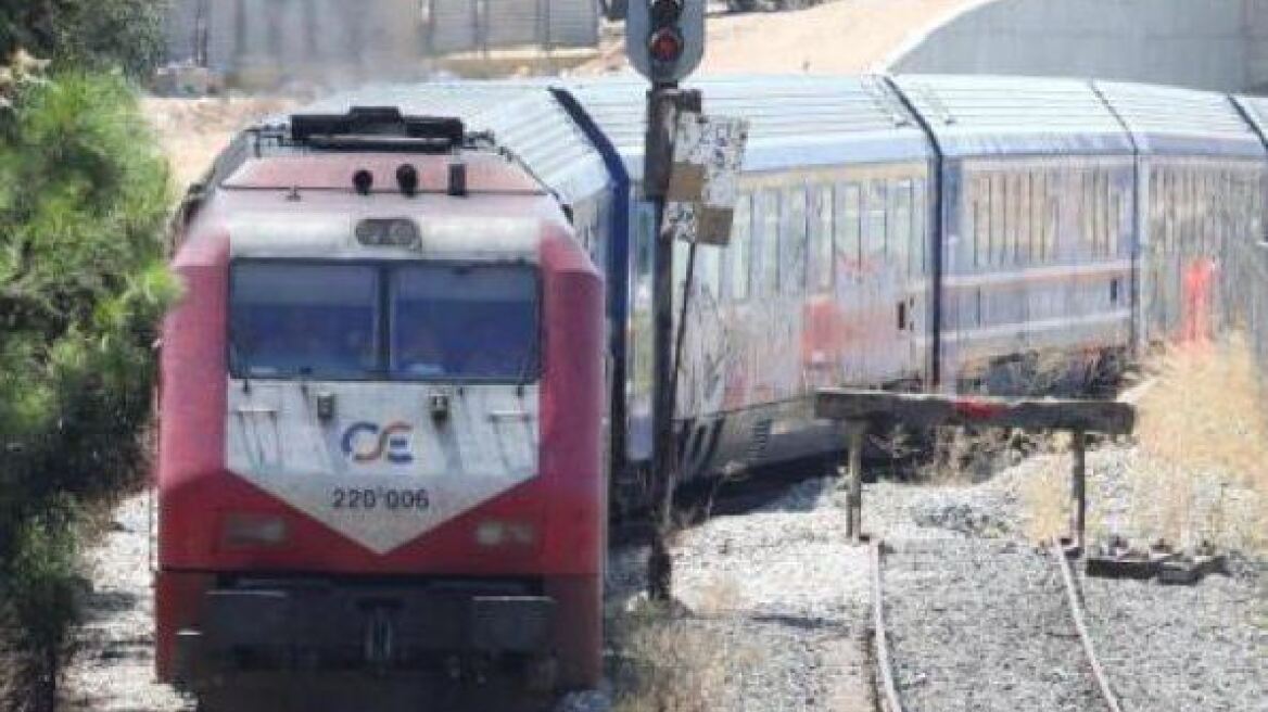 Τρένο παρέσυρε και σκότωσε μετανάστη στον Έβρο