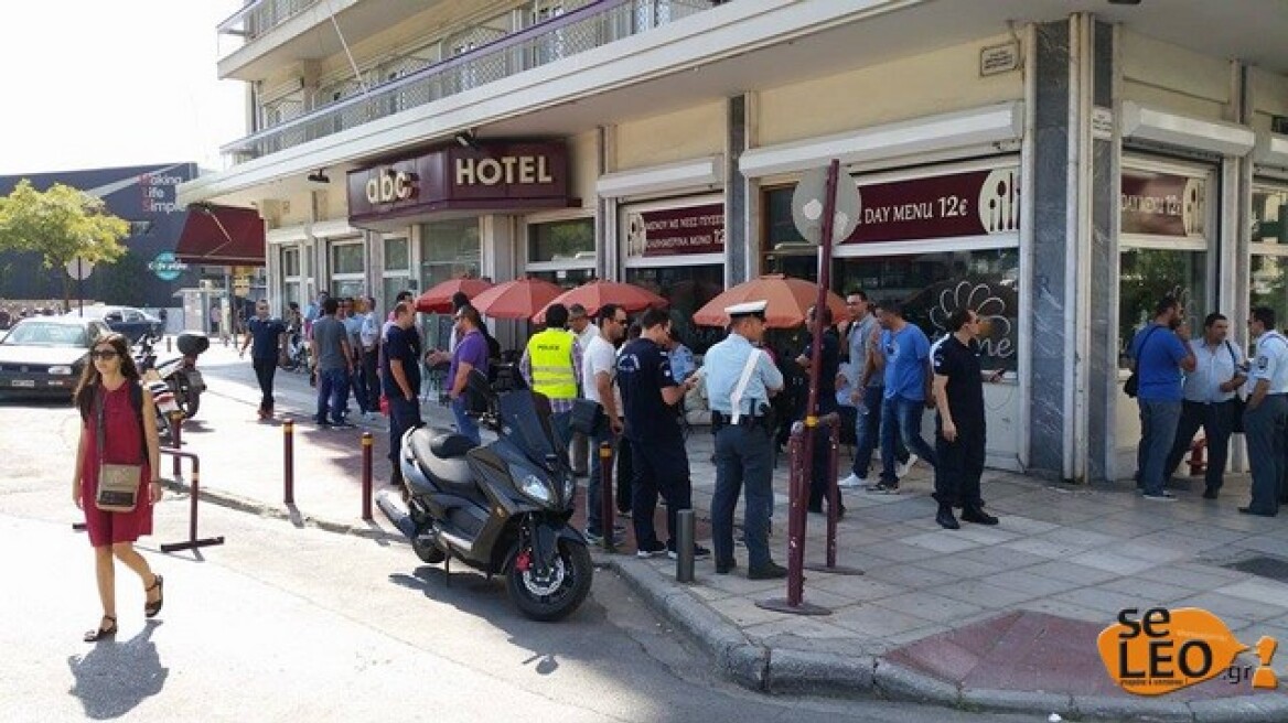 Διαμαρτυρία ενστόλων στη ΔΕΘ