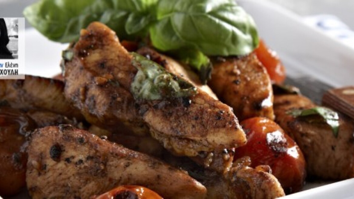 Κοτόπουλο με ντοματίνια και βασιλικό