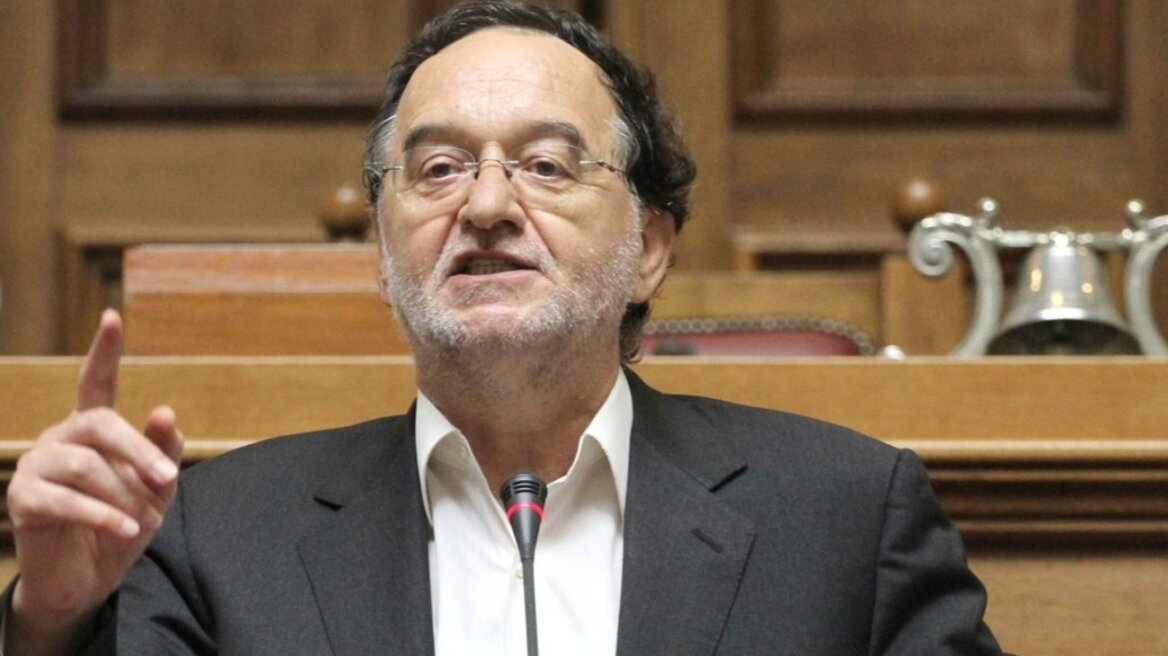 Ο Λαφαζάνης καλεί σε ξεχωριστό ντιμπέϊτ Τσίπρα και Μεϊμαράκη