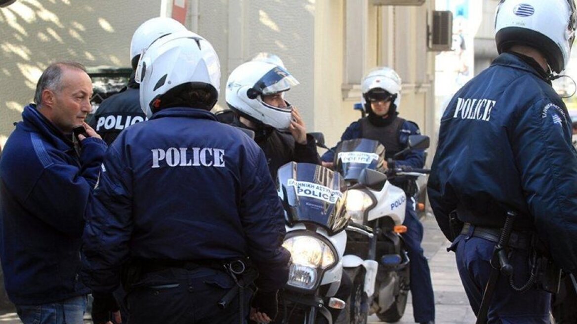 Καθιερώνεται η «Ώρα του Πολίτη» σε όλα τα αστυνομικά τμήματα