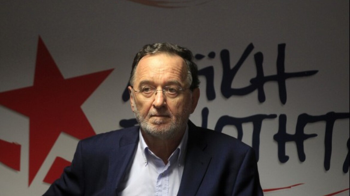 Λαφαζάνης: Ο Τσίπρας εκλιπαρεί να βρει μνημονιακούς εταίρους εκείνους που μέχρι χθες χλεύαζε