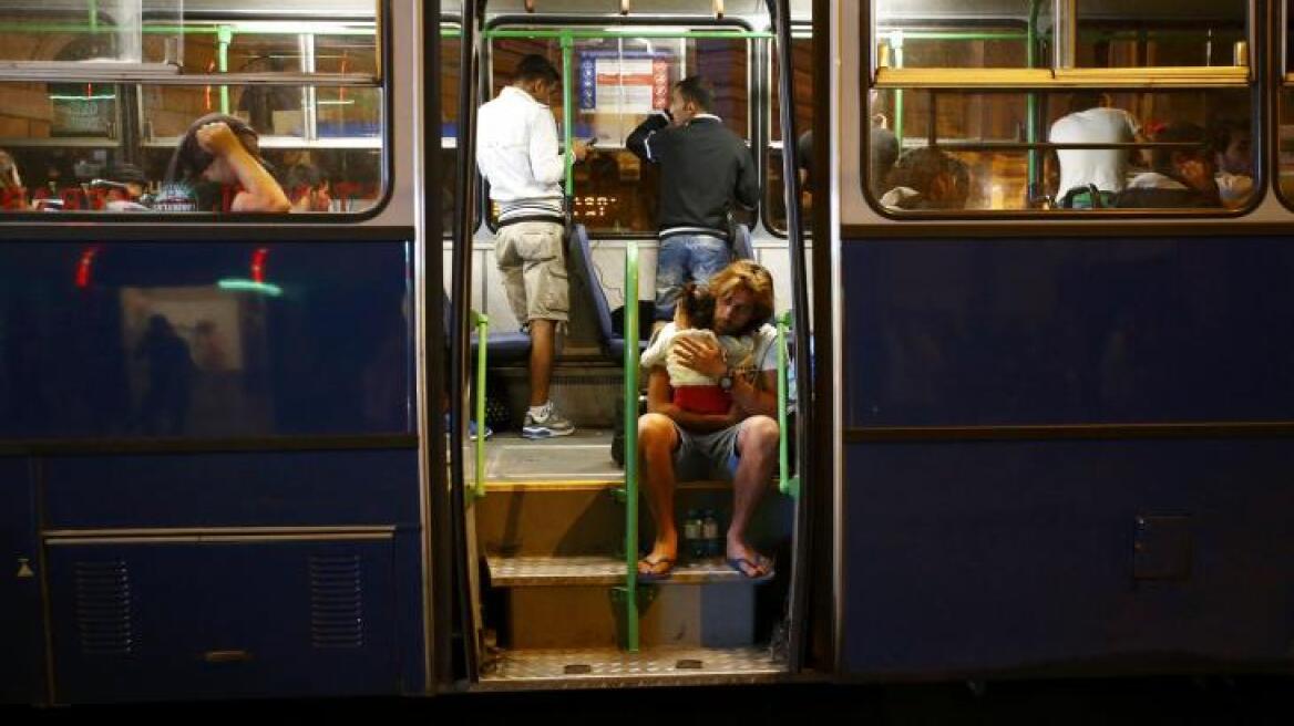 Γερμανία: Η υποδοχή των προσφύγων αναμένεται να στοιχίσει 10 δισ. ευρώ το 2015