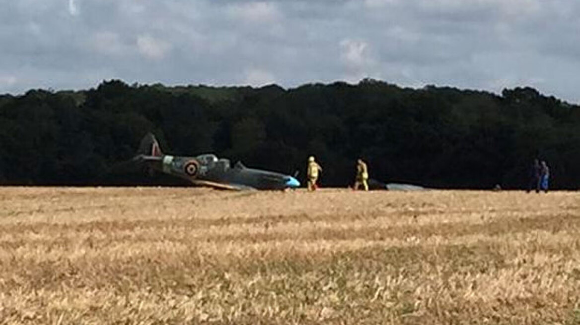 Αναγκαστική προσγείωση αεροσκάφους Spitfire στο Κεντ