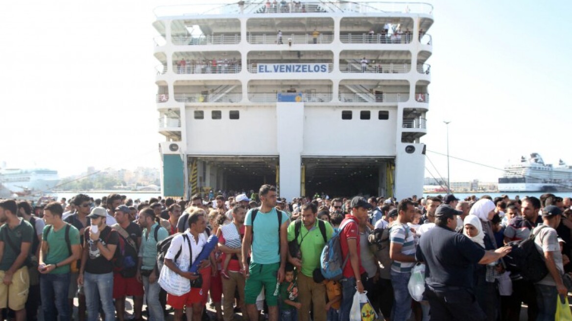 «Ανάσανε» η Μυτιλήνη: Πάνω από 10 χιλιάδες μετανάστες εγκατέλειψαν το νησί