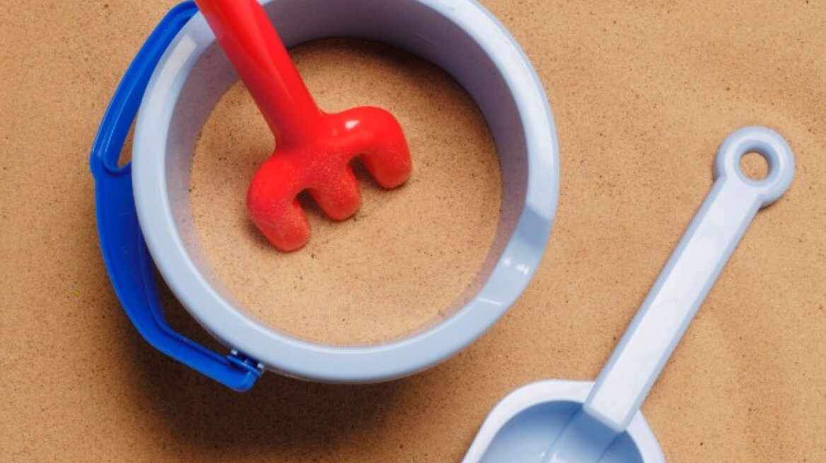 Ρωσία: Δύο πεντάχρονοι το έσκασαν από το νηπιαγωγείο για να αγοράσουν... μια Τζάγκουαρ!