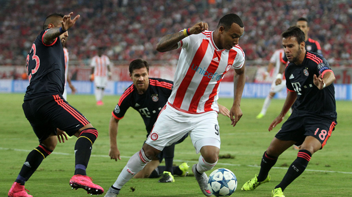 Ο Ολυμπιακός κοίταξε στα μάτια την Μπάγερν για 85 λεπτά, αλλά στο τέλος λύγισε