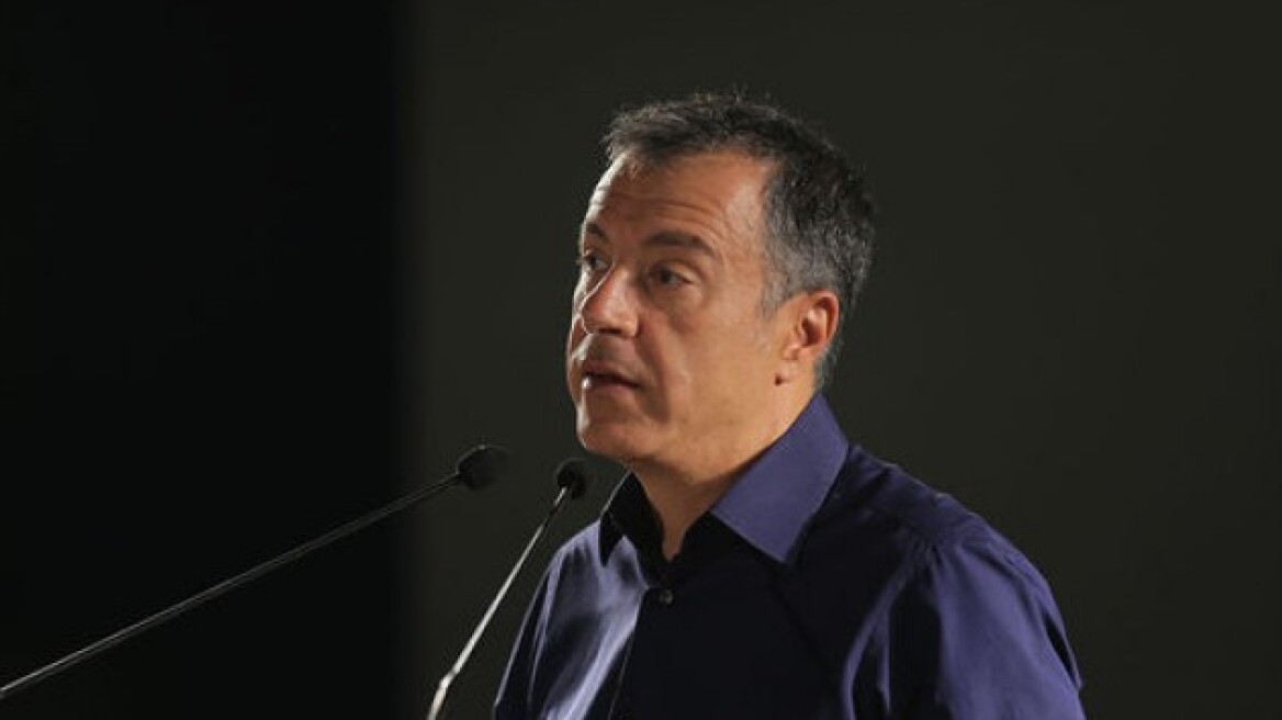 Θεοδωράκης: Η χώρα να πει πλέον «πρώτη φορά στα σοβαρά»