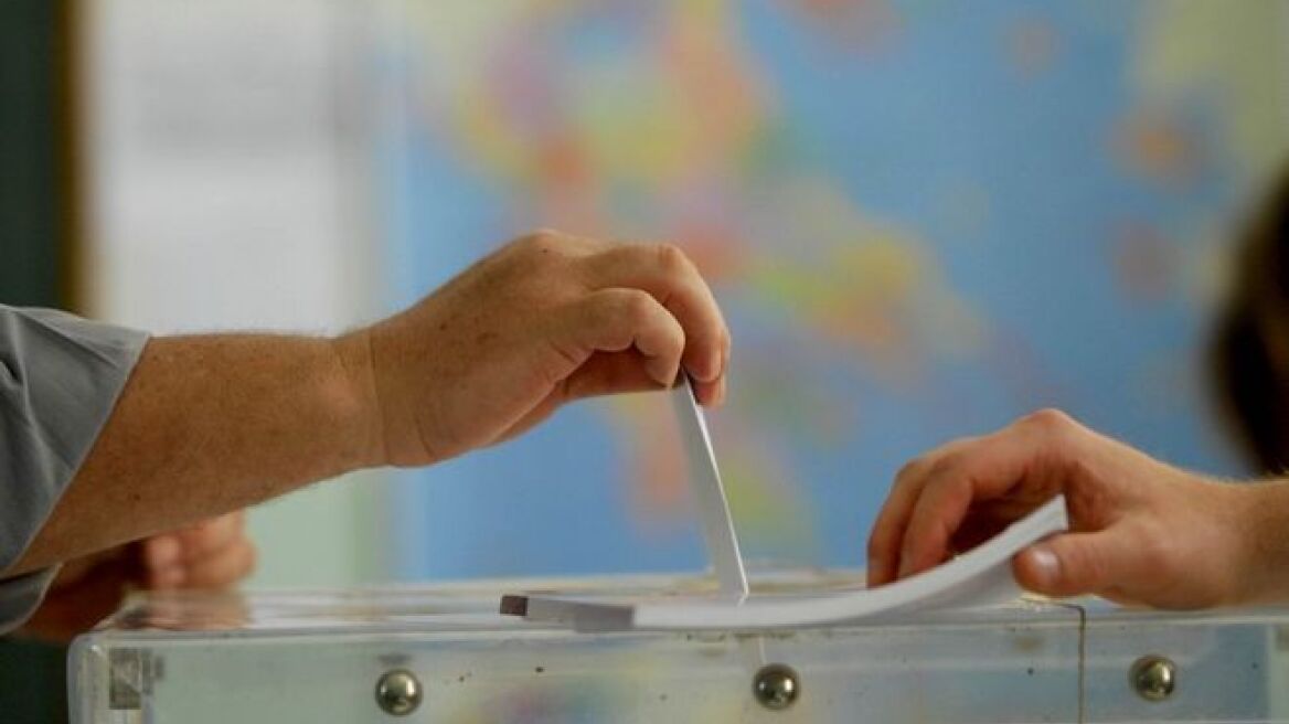 Εκλογικό «θρίλερ»: Τι δείχνουν οι τελευταίες δημοσκοπήσεις