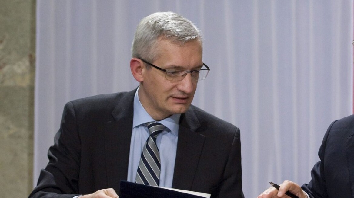 Greece should respect the timetable for the implementation of the reforms, German FinMin spokesman says
