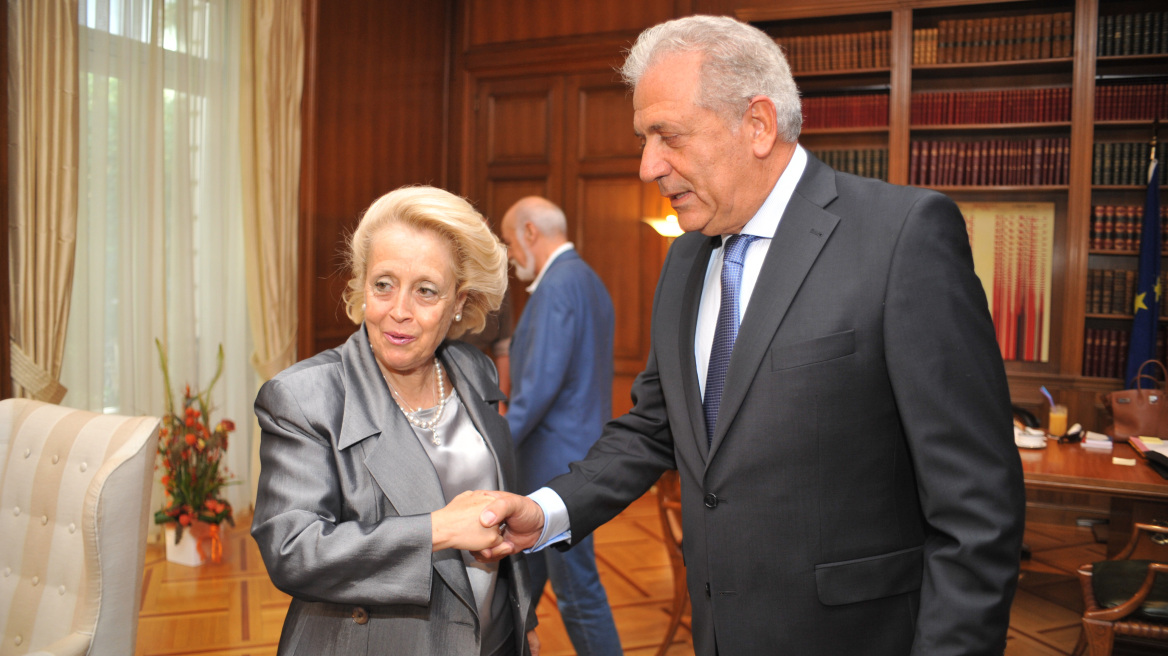 Θάνου σε Αβραμόπουλο: Υπό έλεγχο αυτή τη στιγμή η ροή μεταναστών