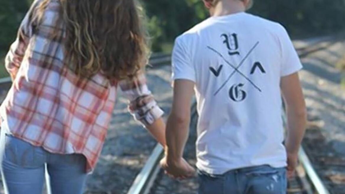 Τον χτύπησε θανάσιμα τρένο την ώρα που έβγαζε φωτογραφίες με την κοπέλα του στις ράγες 