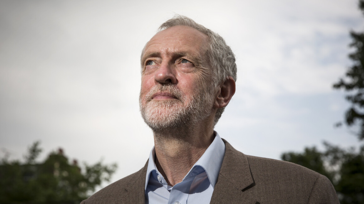 Κρατικοποίηση των βρετανικών σιδηροδρόμων υπόσχεται ο Κόρμπιν