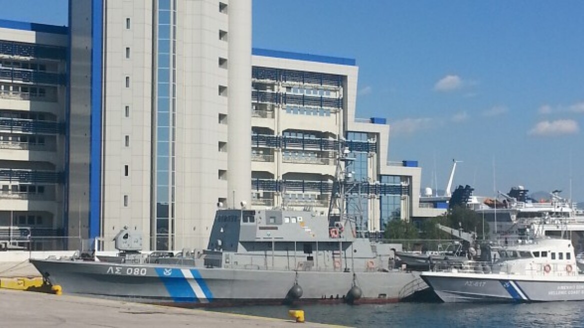 Σύσκεψη για τις μεταθέσεις στο Λιμενικό παρουσία Δρίτσα