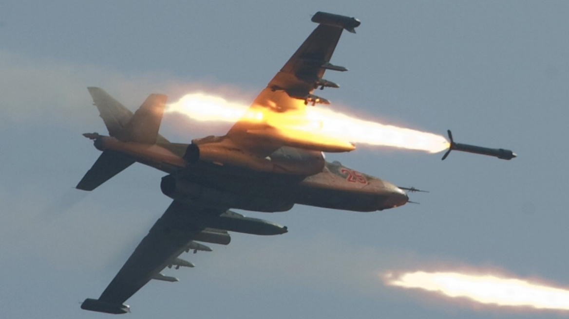 Russia admits airstrikes target not only IS militants (vid)