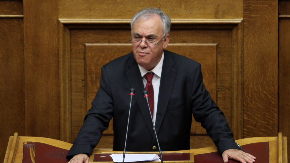 Δραγασάκης: Η υλοποίηση του παράλληλου προγράμματος να αρχίσει από σήμερα