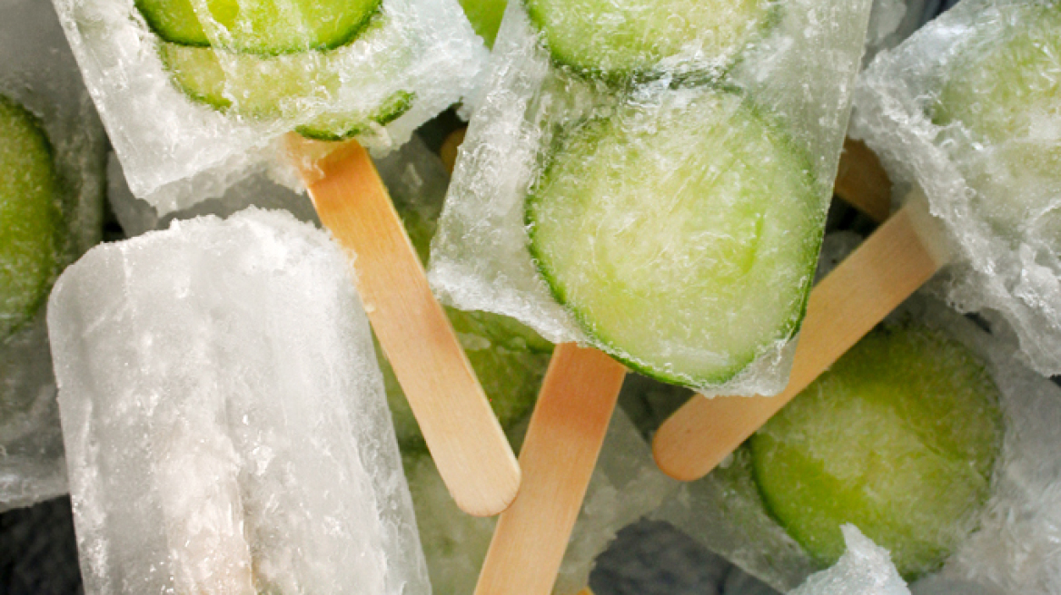 Made-to-go gin and tonic popsicles!