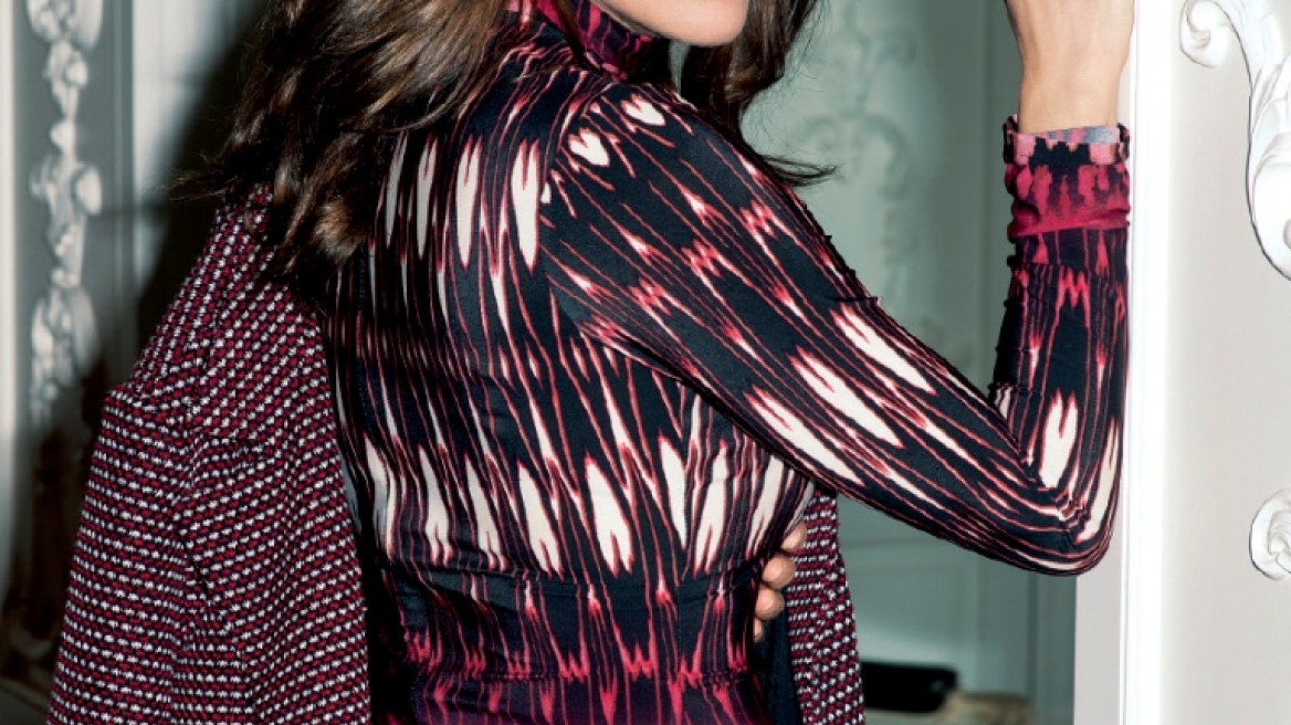 Η Σμαράγδα Καρύδη έγινε κοκκινομάλλα