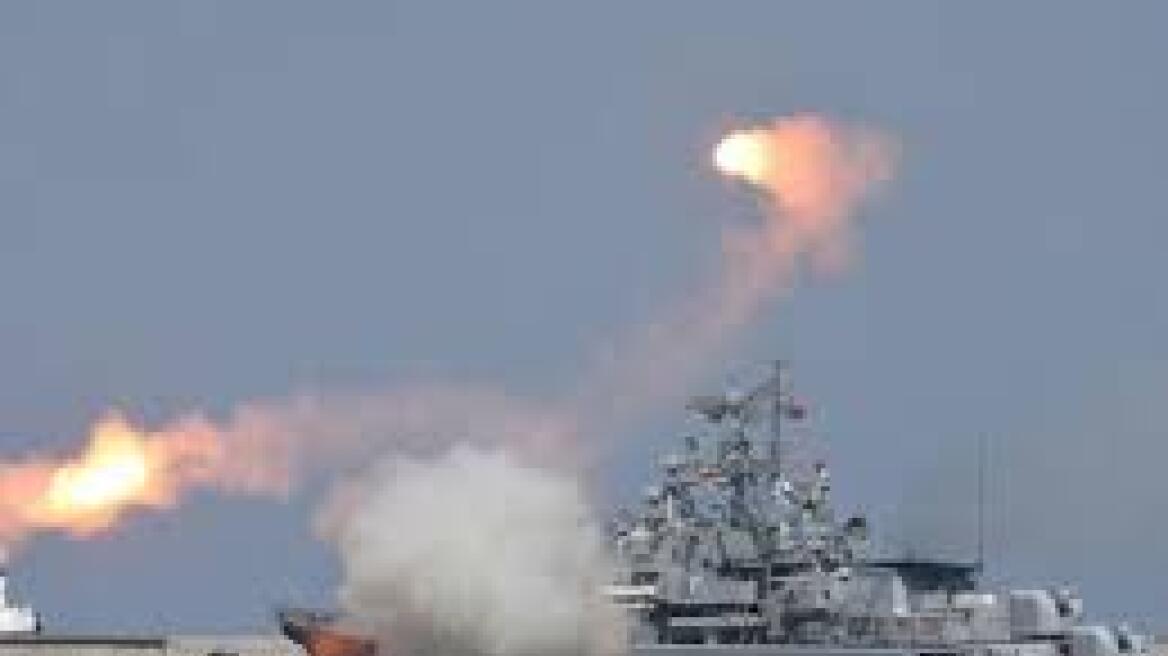 CNN: Πύραυλοι από ρωσικά πλοία κατέπεσαν στο Ιράν