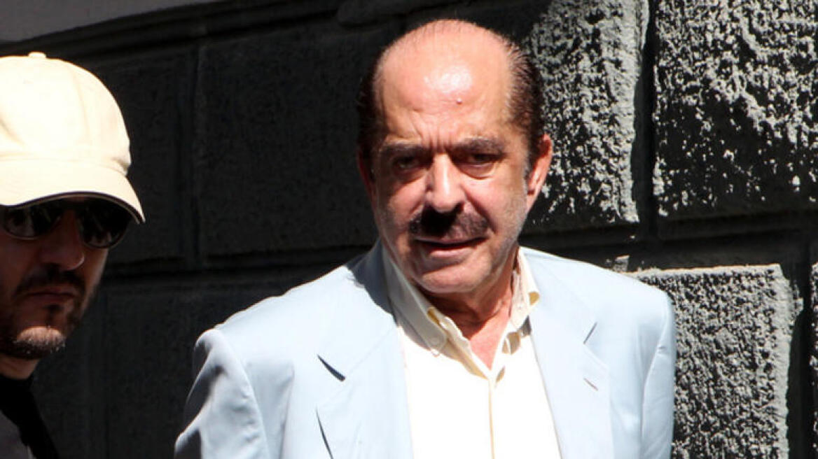 Μια επιταγή και ένα έμβασμα «έκαψαν» τον επιχειρηματία Δαφέρμο στην υπόθεση των εξοπλιστικών