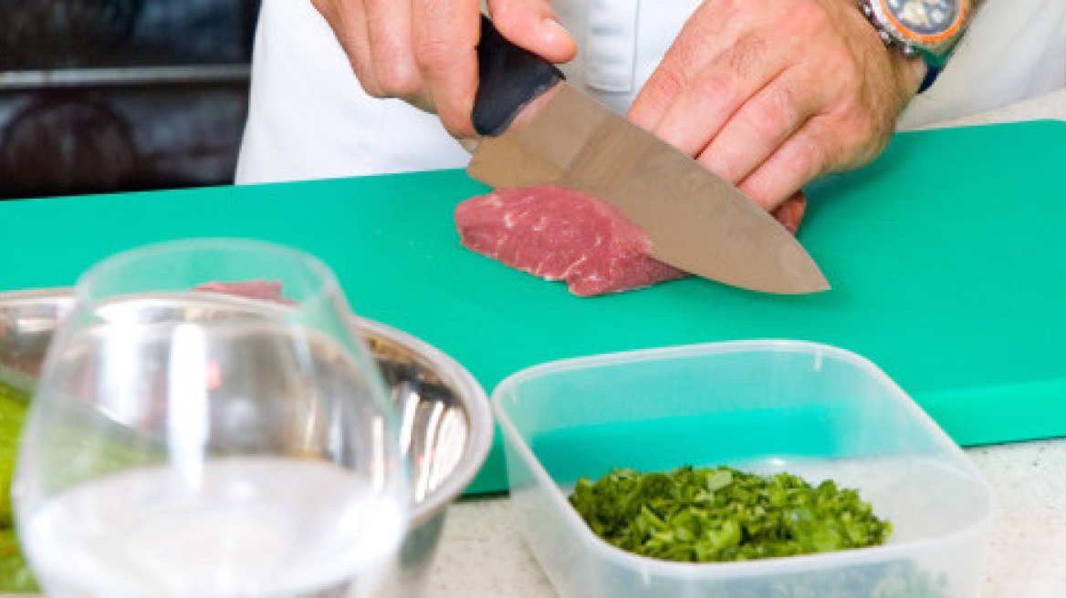 10 χρυσοί κανόνες για σωστή και ασφαλή διαχείριση τροφίμων