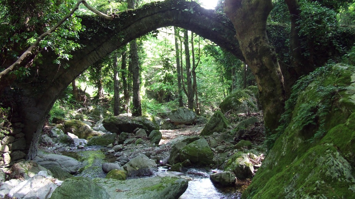 Picturesque Pelion, a place to hike 