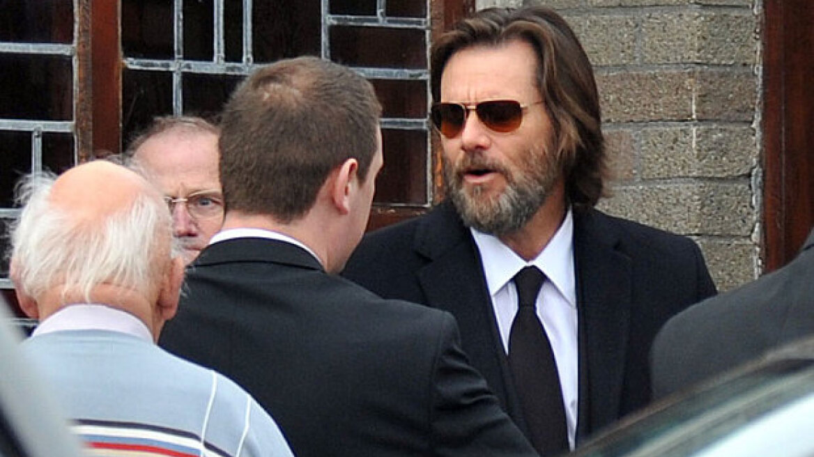 Δείτε τι ανέβασε ο Τζιμ Κάρεϊ στο Twitter μετά την κηδεία της πρώην αγαπημένης του