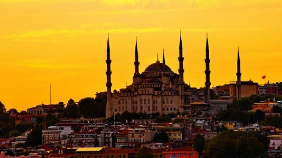 14 countries issue travel warnings for Turkey
