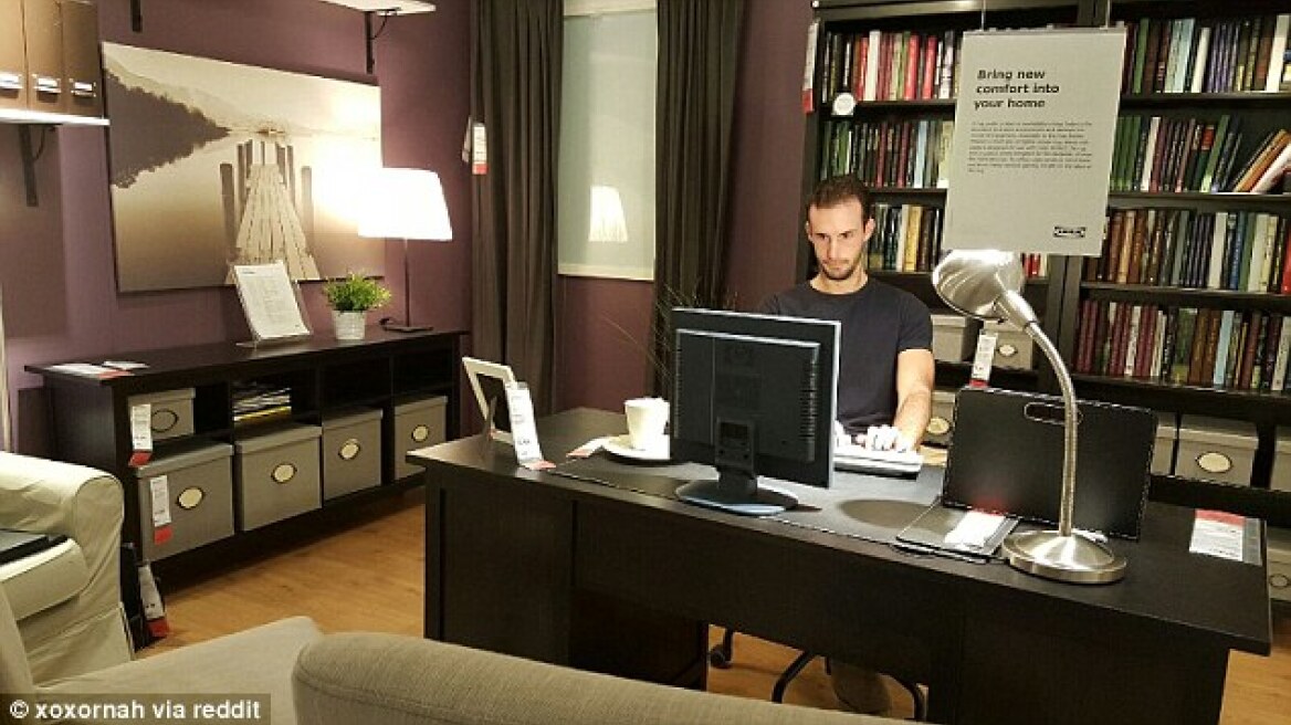 Men discover the secret of getting a date at IKEA! (pics)