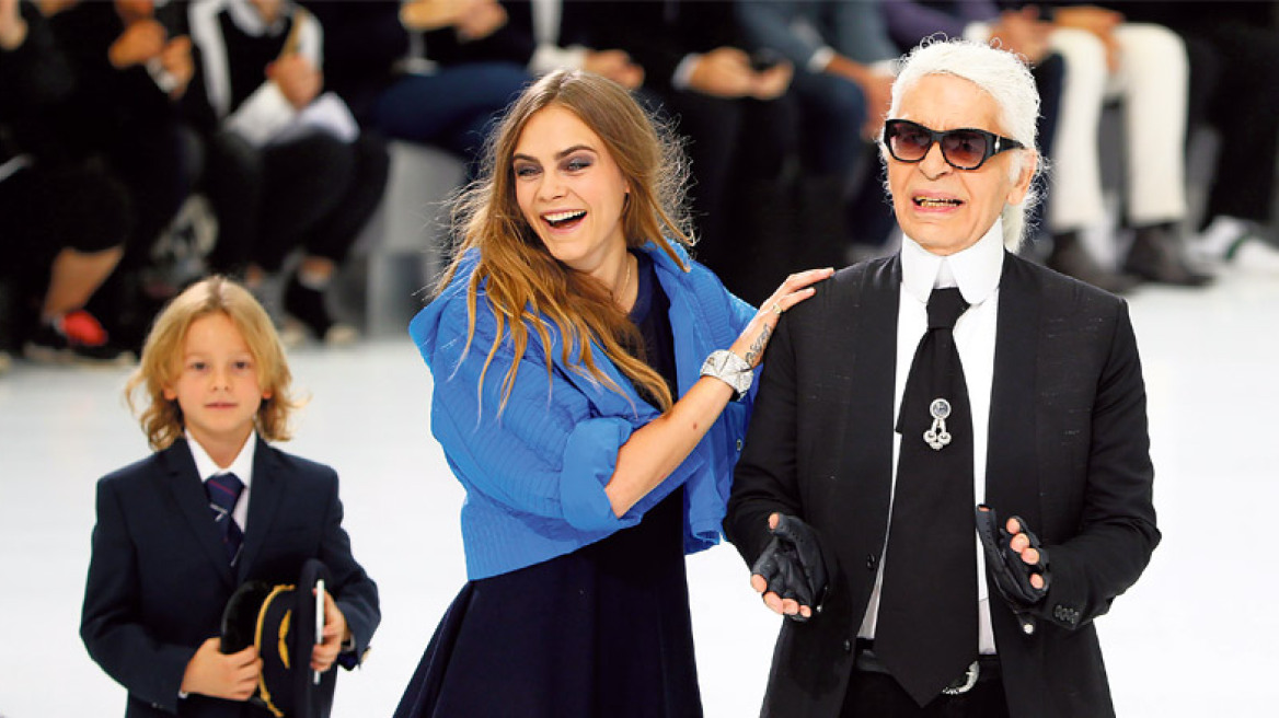 Ο Καρλ Λάγκερφελντ και πάλι απογειώνεται