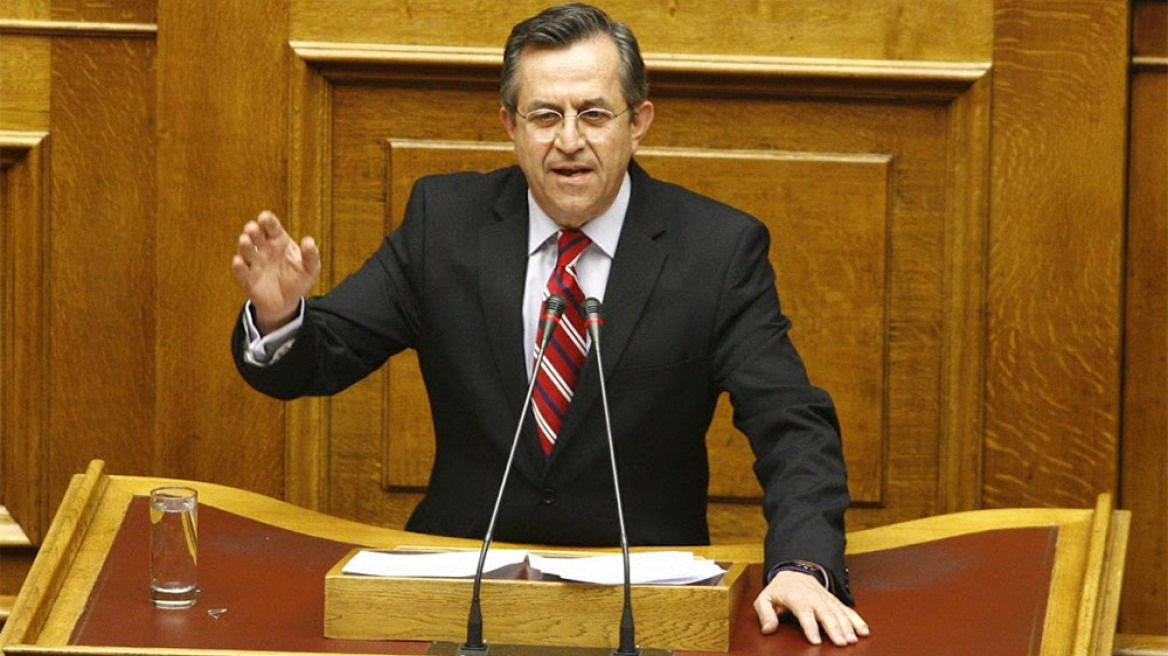 Να αποπεμφθούν από την κυβέρνηση οι δύο υπουργοί με τα προβληματικά «πόθεν έσχες» ζητά ο Νικολόπουλος