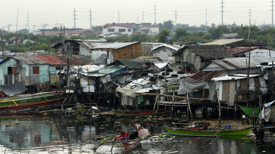 Typhoon Koppu hits Philippines