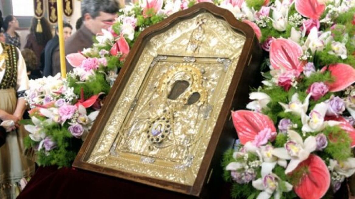 Στον Πειραιά η θαυματουργή εικόνα της Παναγίας Έλωνος 