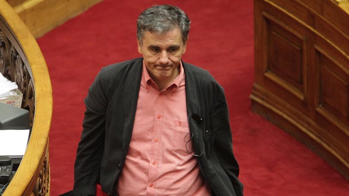 Taxing October ends in horror for Greek households