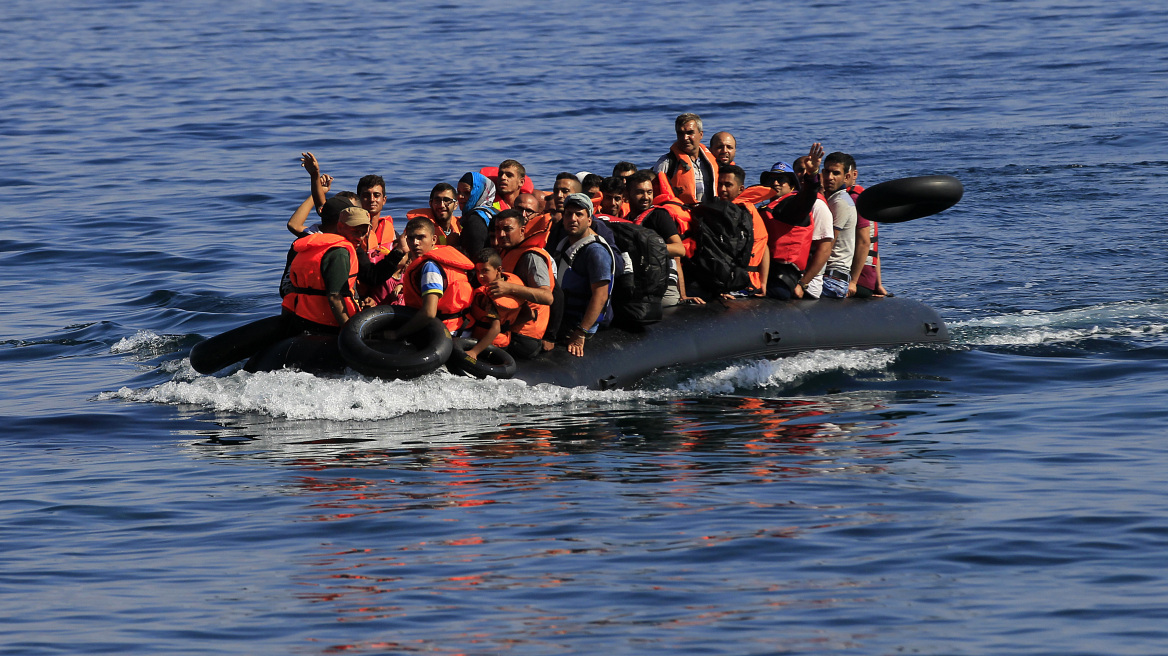 Ακόμα 100 Σύροι πρόσφυγες με βάρκες στην Κύπρο