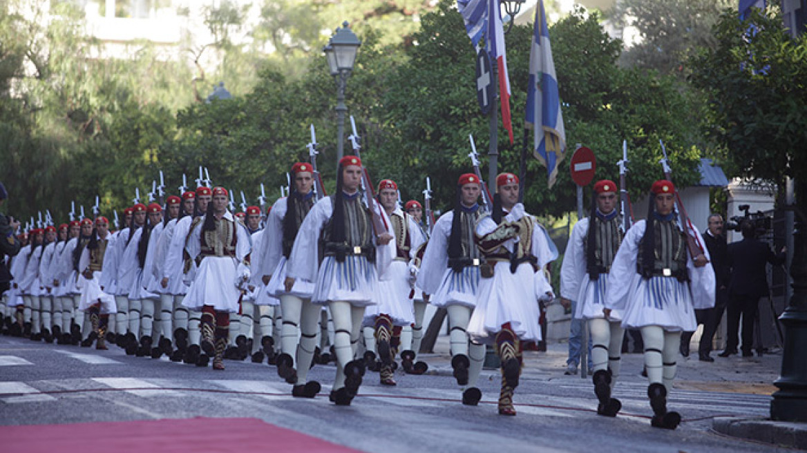 Watch Live: Hollande is in Athens (pics, vids, rolling coverage) 