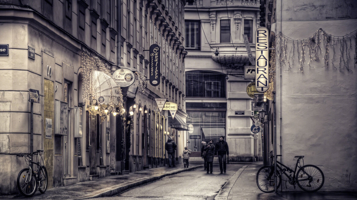 aboutickets.com: Κλείσε τώρα θέση και ο ζεστός καφές στο μοναδικό Cafe Griensteidl στη Βιέννη σε περιμένει!